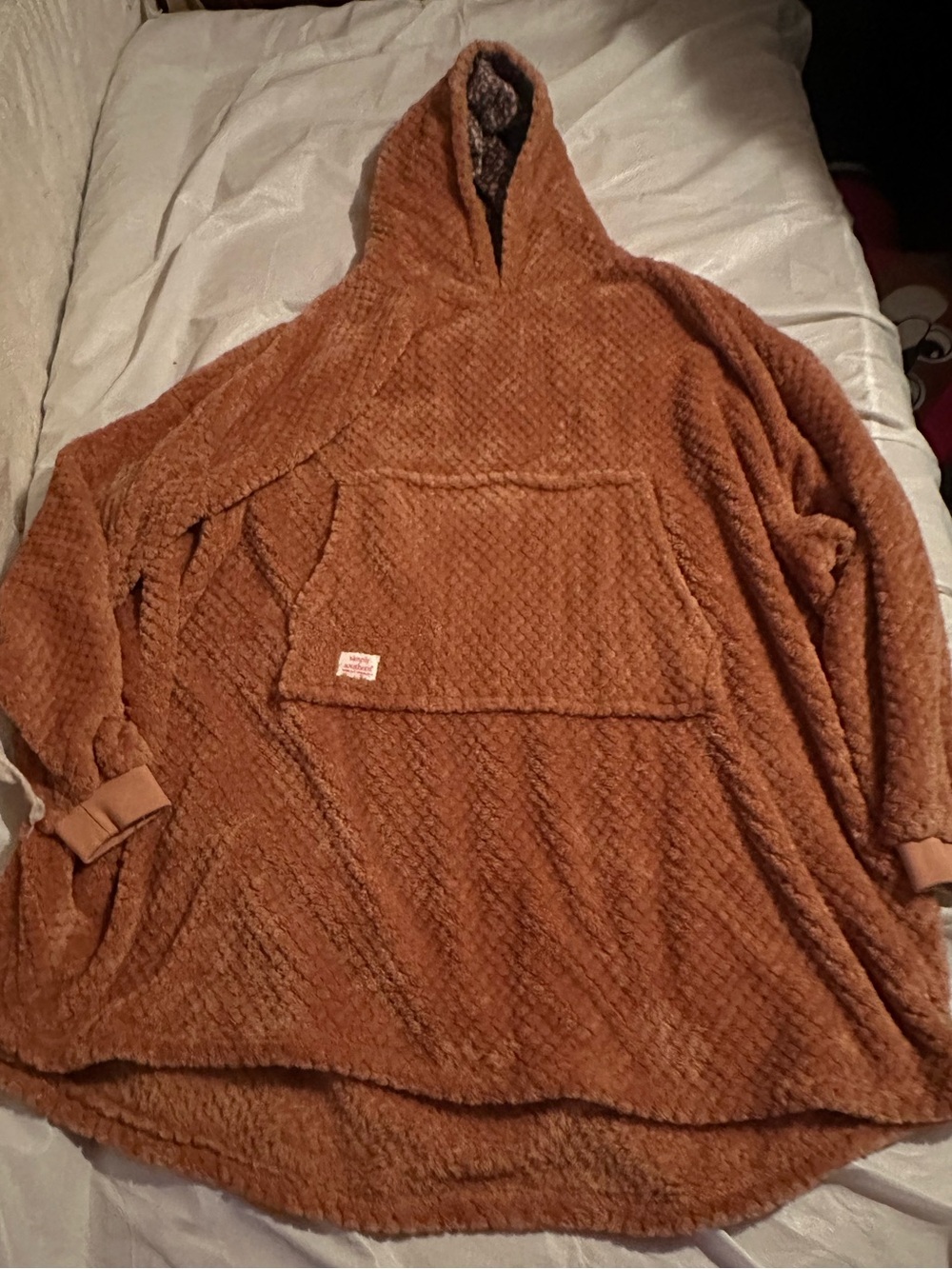 Simply Southern Plush Hooded Sherpa (snuggie) Blanket with pocket NWOT